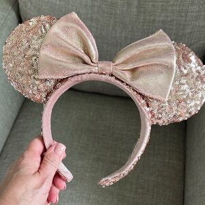 Disney Sequin Rose Gold Minnie Mouse Ears